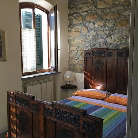 Casa Guido 2- La Porta Delle 5 Terre Lägenhet Beverino Exteriör bild