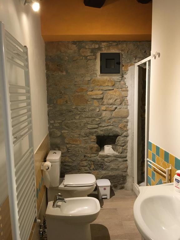 Casa Guido 2- La Porta Delle 5 Terre Lägenhet Beverino Exteriör bild