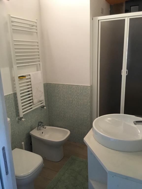 Casa Guido 2- La Porta Delle 5 Terre Lägenhet Beverino Exteriör bild
