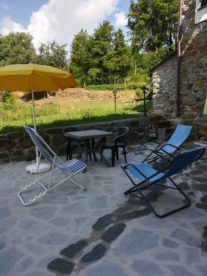 Casa Guido 2- La Porta Delle 5 Terre Lägenhet Beverino Exteriör bild