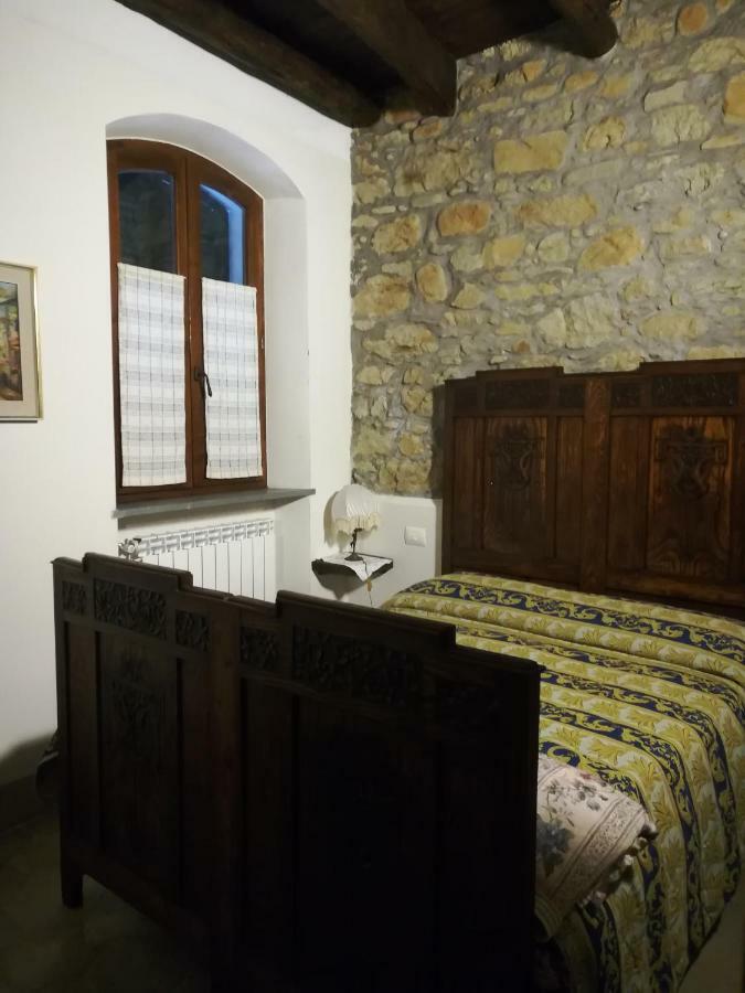 Casa Guido 2- La Porta Delle 5 Terre Lägenhet Beverino Exteriör bild
