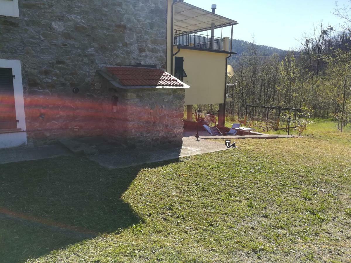 Casa Guido 2- La Porta Delle 5 Terre Lägenhet Beverino Exteriör bild
